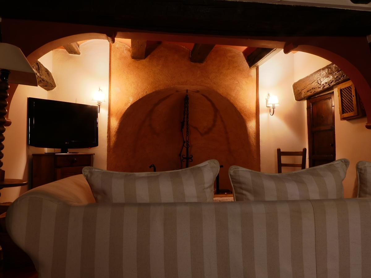 Hotel Posada Del Adarve Albarracín Extérieur photo