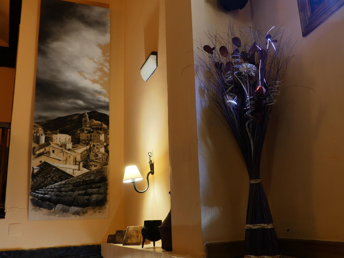 Hotel Posada Del Adarve Albarracín Extérieur photo